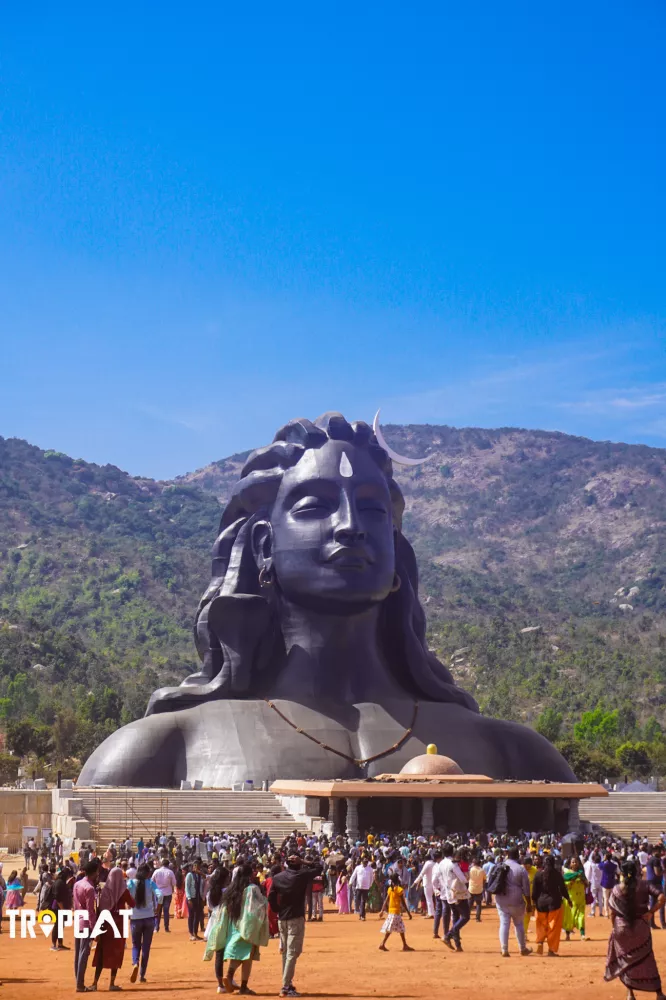 Nandi hills & Isha   
    foundation ( 28km)